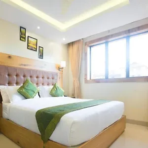 https://hotel-airport-star.top-gurgaonhotels.com